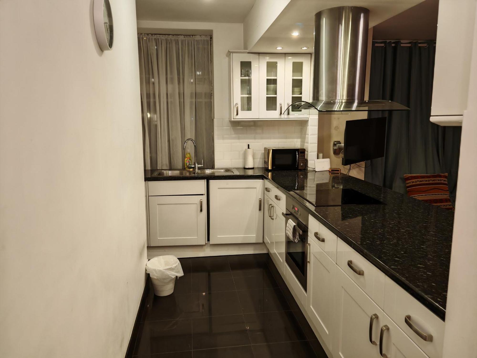 Queensway One Bedroom * Londen
